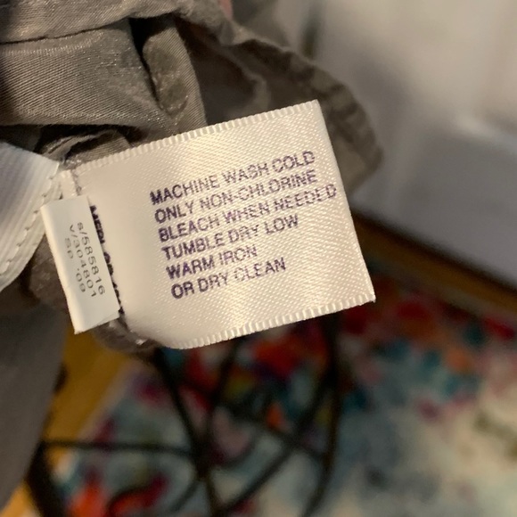 GAP silver cotton/silk blend Short sleeve top - Picture 7 of 7